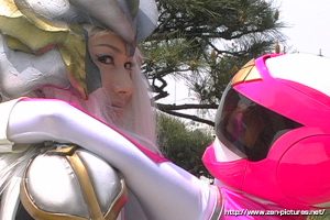 zdad06_008_l