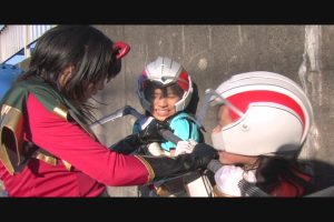 zrhd06_19_l